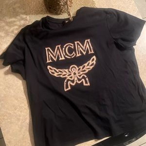 McM shirt
